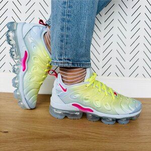 Nike Air Vapormax Plus Women's Sz 8 Shoes Sneakers Blue Green Sneaker FQ8882-423